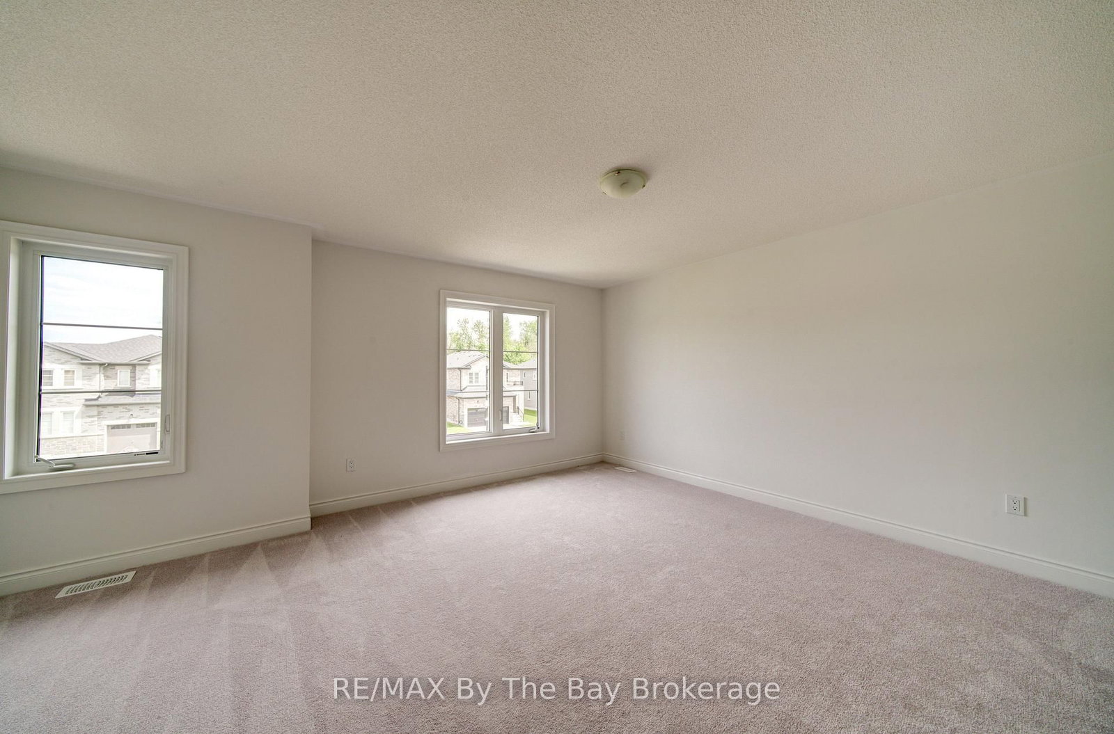 19 Amber Drive • Wasaga Beach, ON photo 24