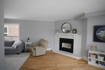 9 Laidlaw Drive N • Barrie, ON photo 9