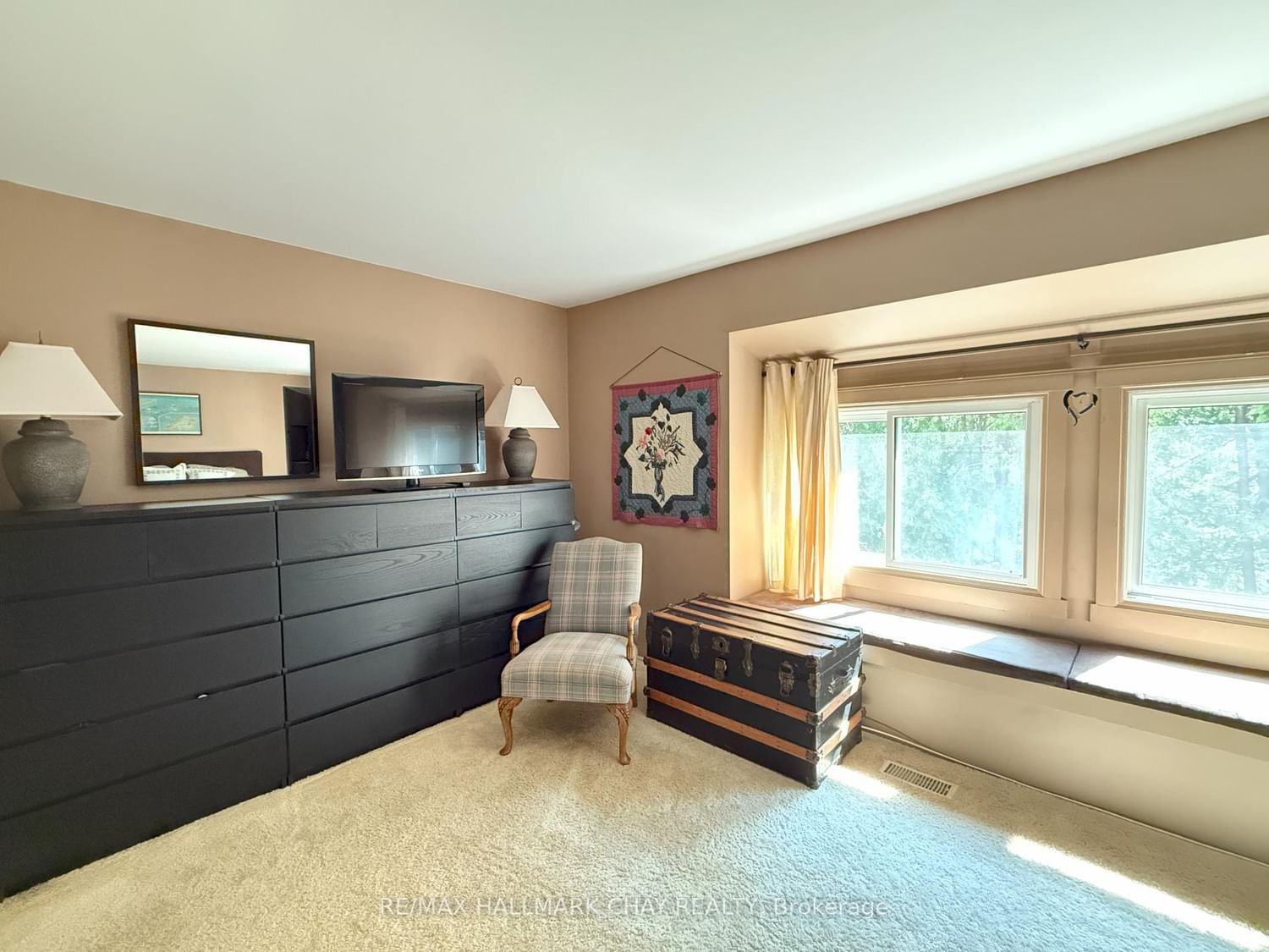 128 Escarpment Crescent • #18 • Collingwood, ON photo 8