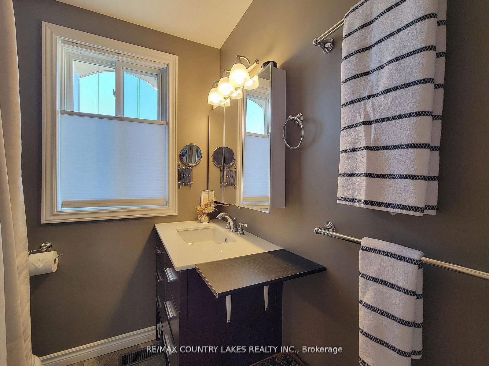 4 Paradise Boulevard • #11 • Ramara, ON photo 37