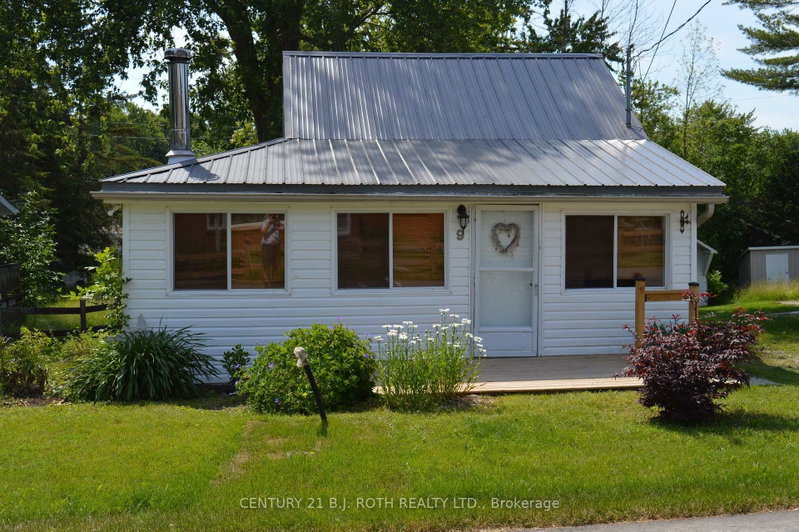 9 Ridge Avenue