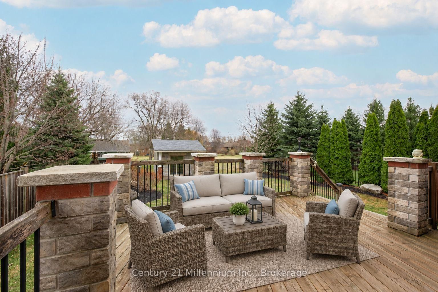 9 Hill Street • Collingwood, ON photo 19