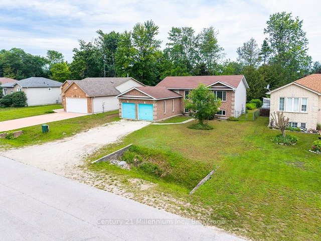 46 Royal Beech Drive