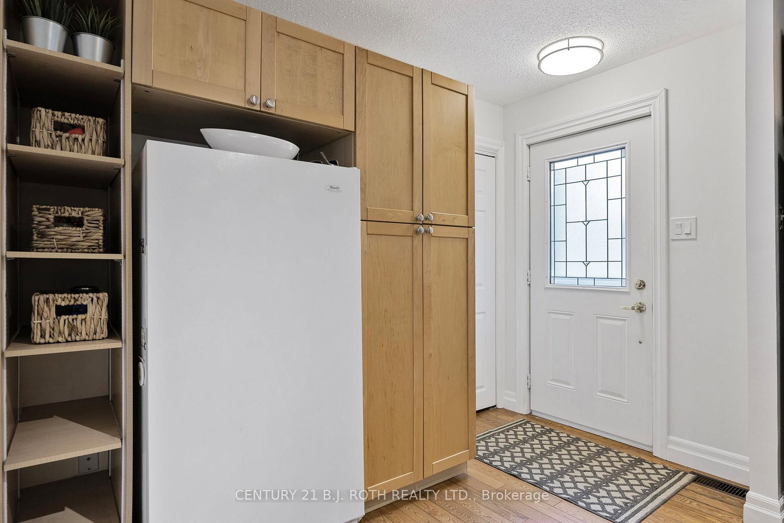 10 N Allen Drive • Wasaga Beach, ON photo 23