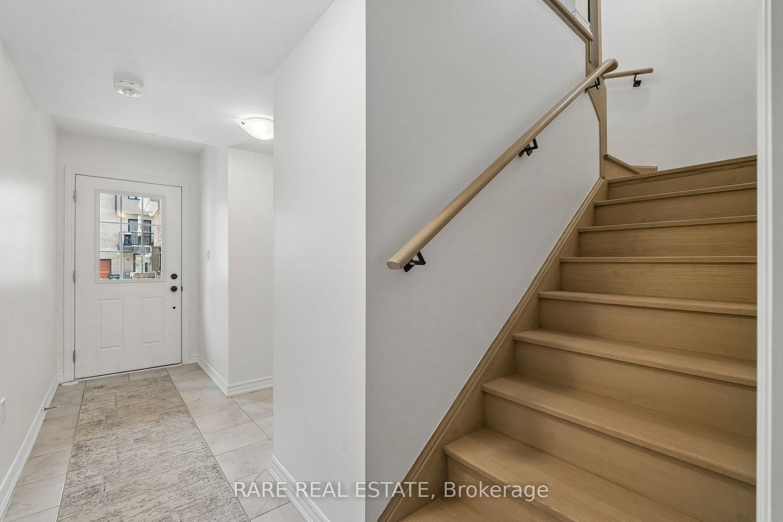 55 Hay Lane • Barrie, ON photo 8