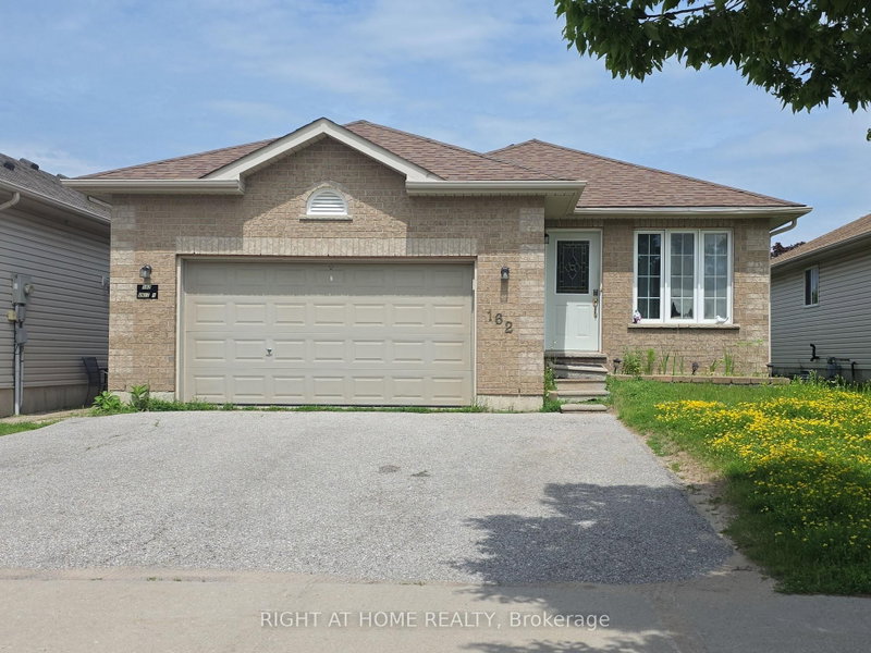 162 Hanmer Street E