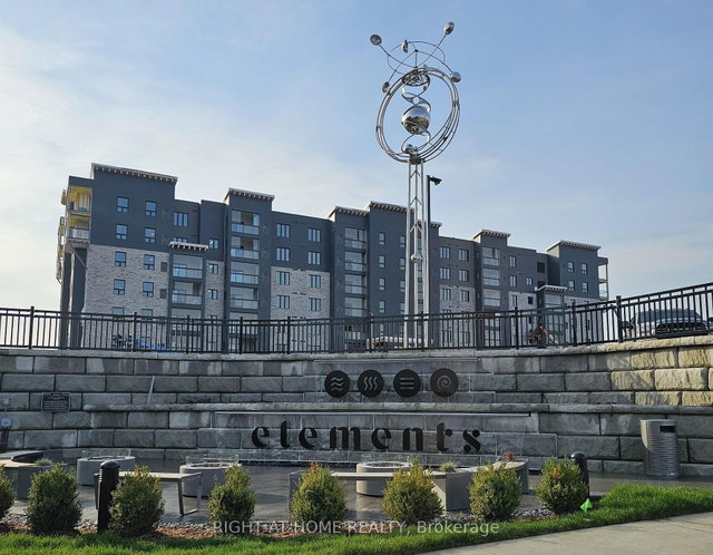 405 - 15 Kneeshaw Drive