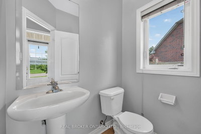 44 Pearcey Crescent — more photos