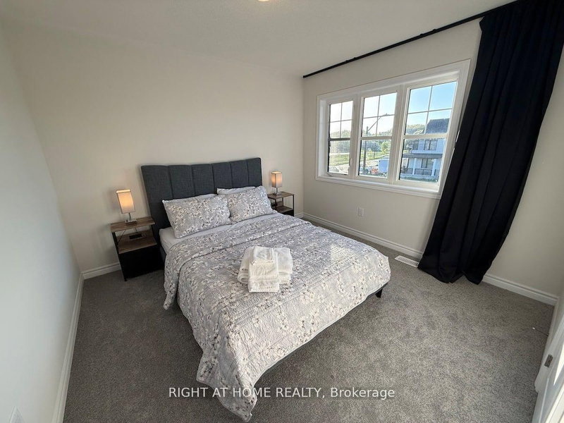 home for lease on 28 Federica Crescent