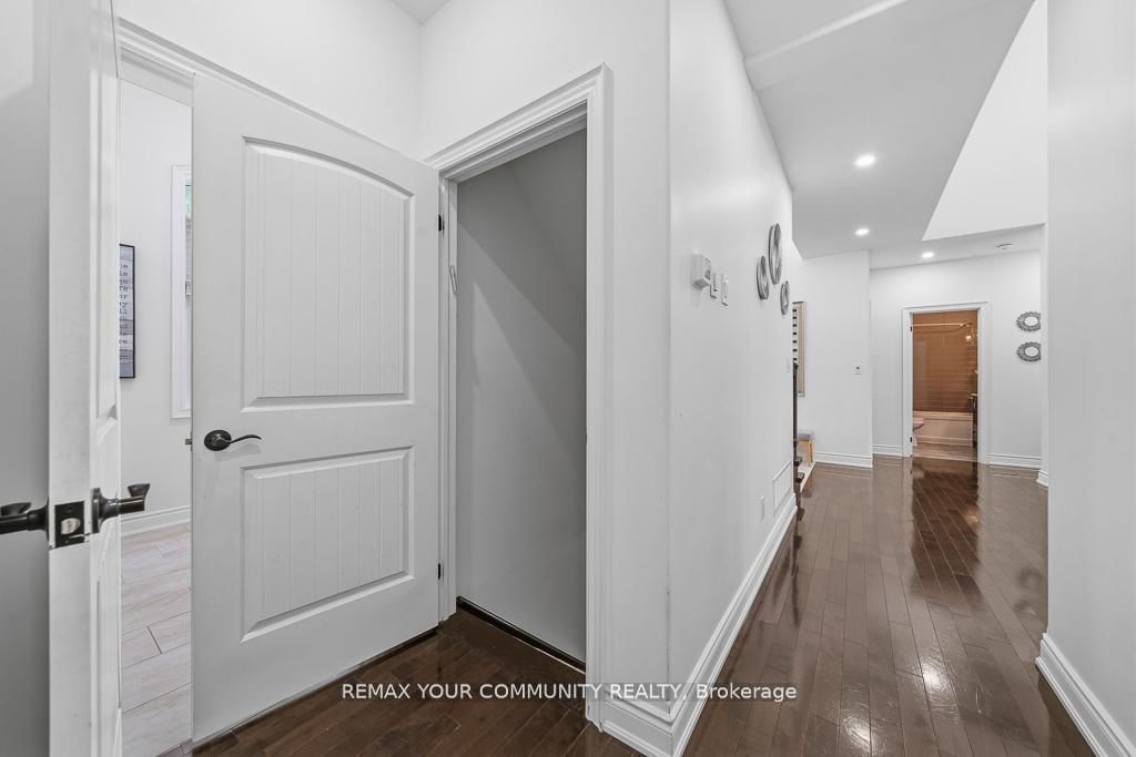 38 Windermere Circle • Tay, ON photo 33