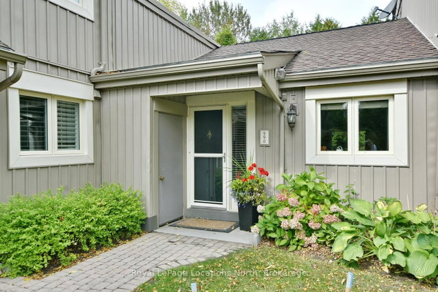 590 OXBOW Crescent
