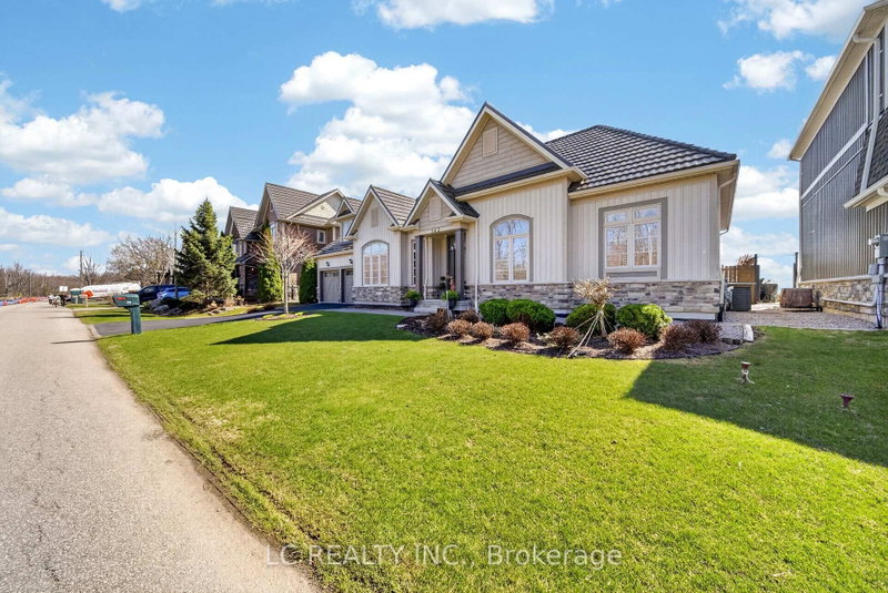 143 Victoria Crescent