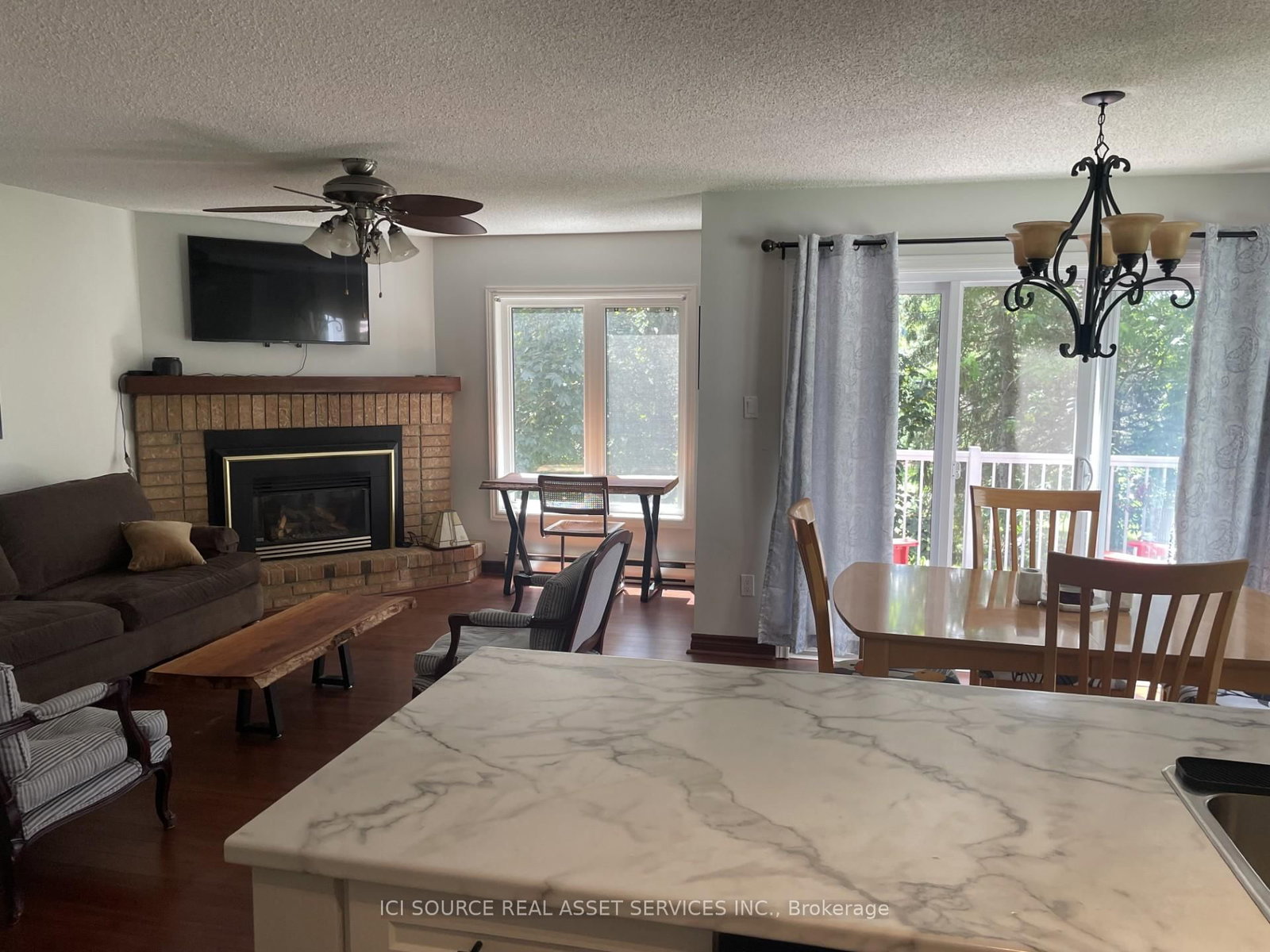 18 Ramblings Way • #97 • Collingwood, ON photo 2