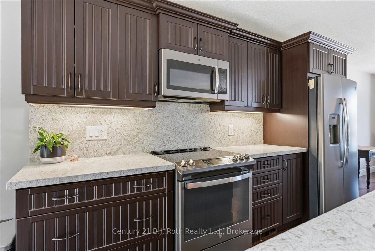 27 Ralph Dalton Boulevard • Tay, ON photo 11