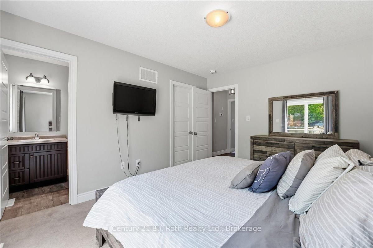 27 Ralph Dalton Boulevard • Tay, ON photo 24