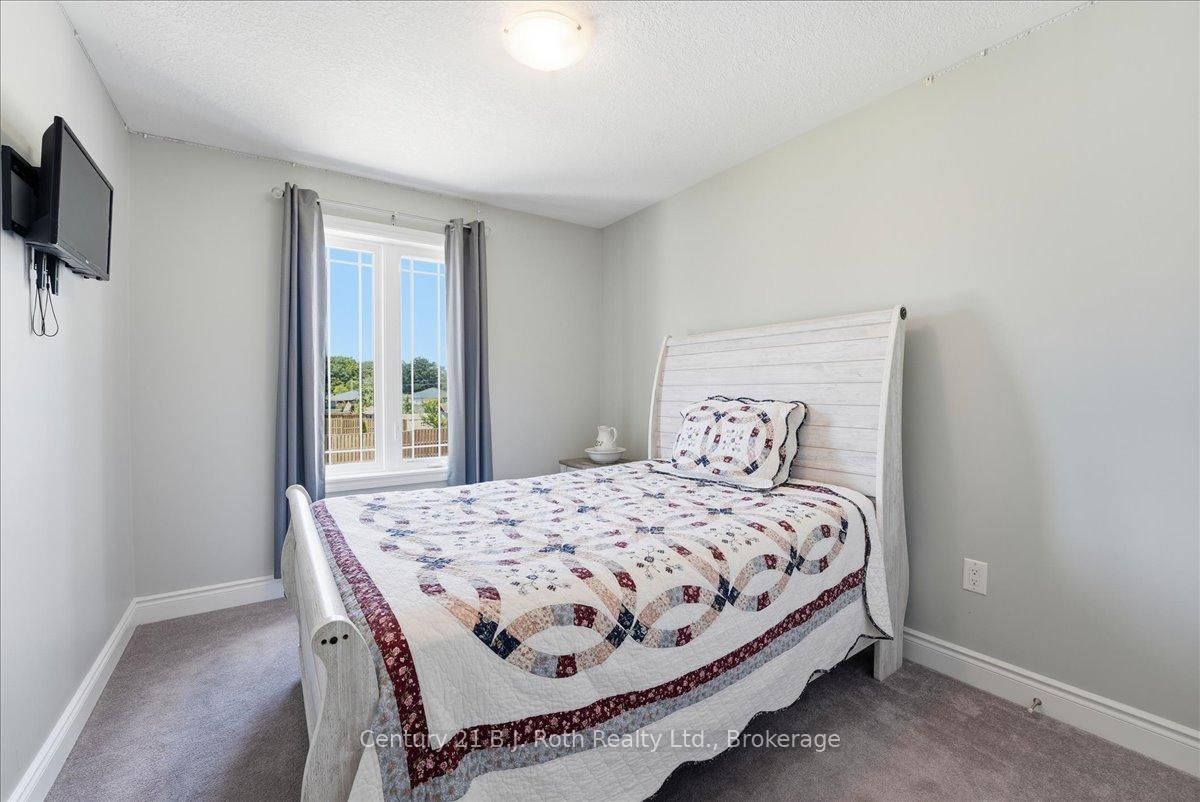 27 Ralph Dalton Boulevard • Tay, ON photo 29