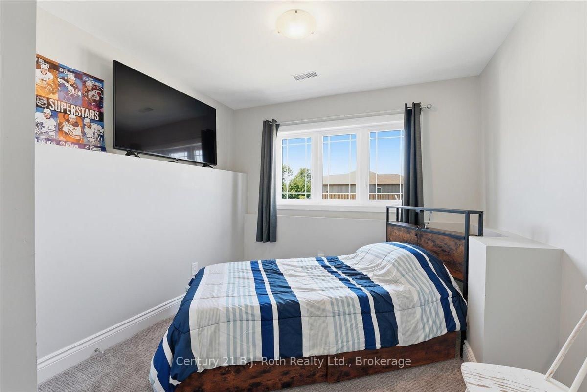27 Ralph Dalton Boulevard • Tay, ON photo 30