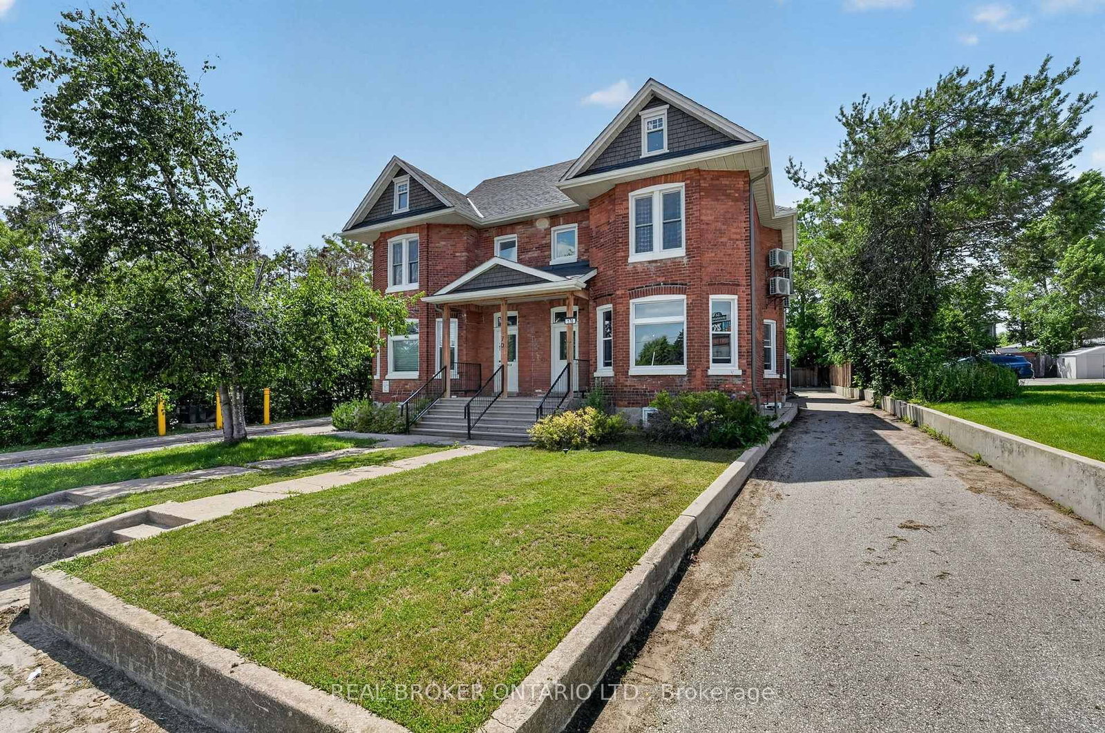 170 BRADFORD Street photo 6