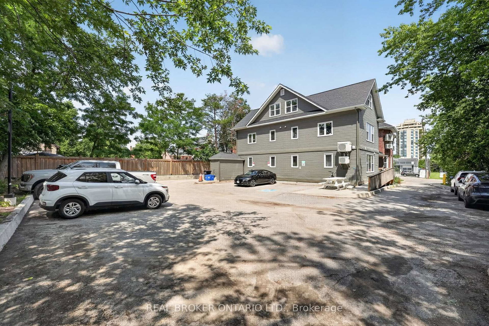 170 BRADFORD Street photo 7