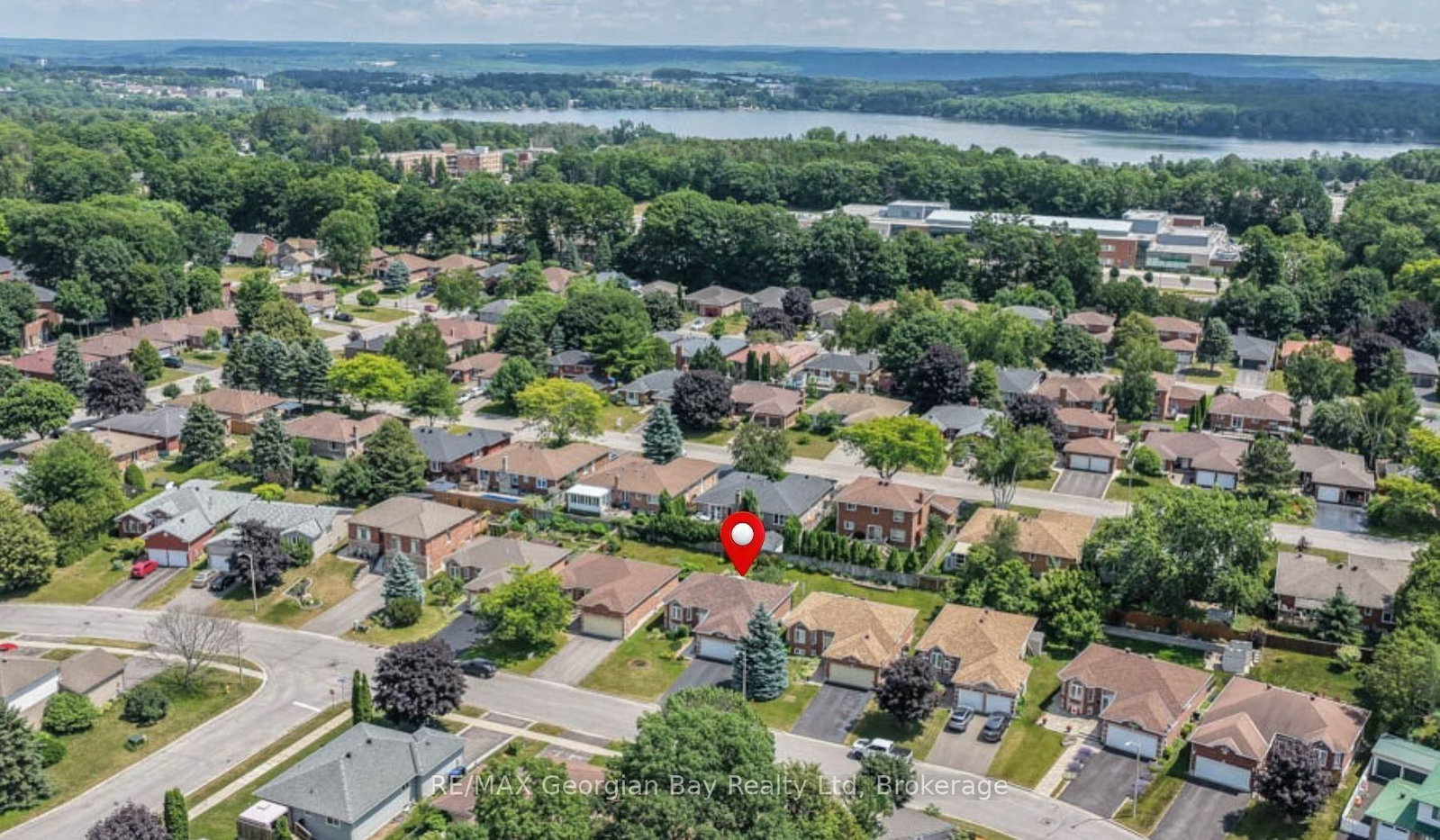 947 Montreal Street • Midland, ON photo 39