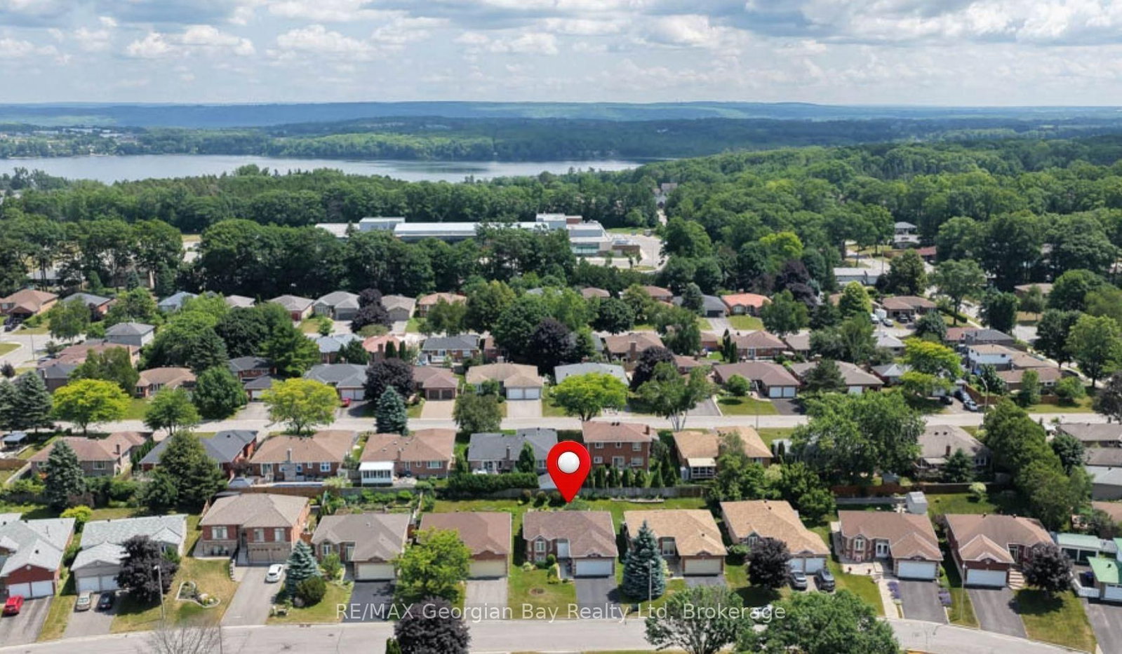 947 Montreal Street • Midland, ON photo 40
