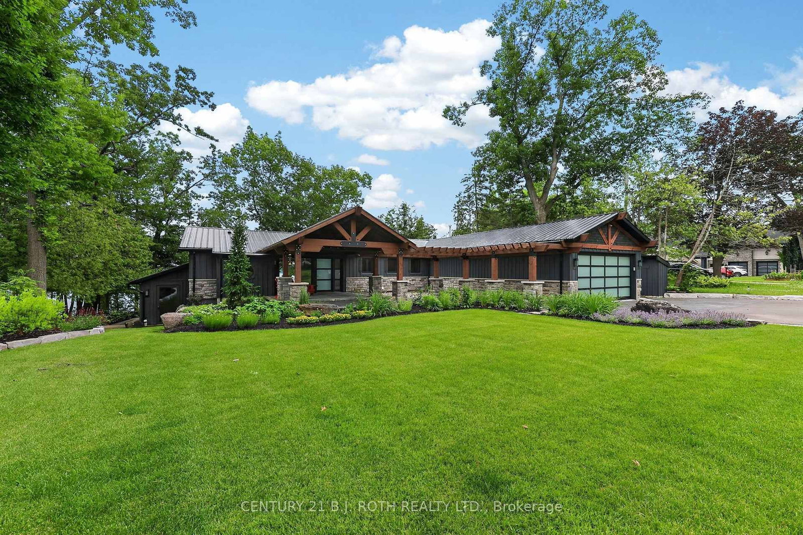 9 Barrie Terrace • Oro-Medonte, ON photo 5