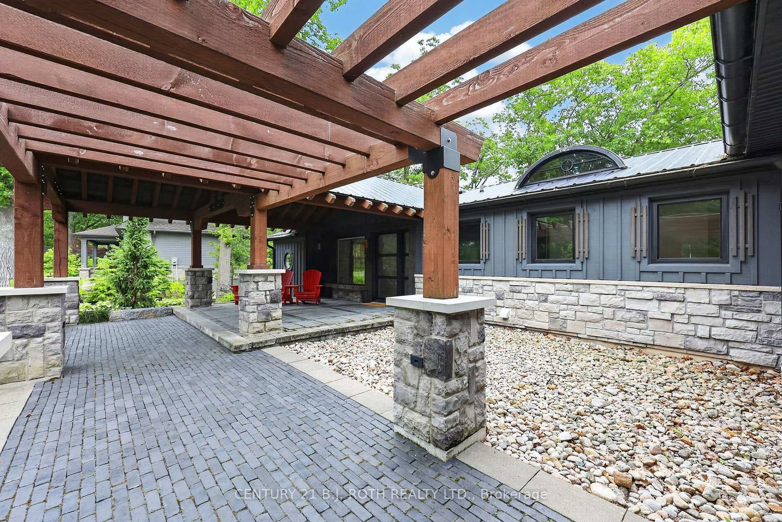 9 Barrie Terrace • Oro-Medonte, ON photo 6