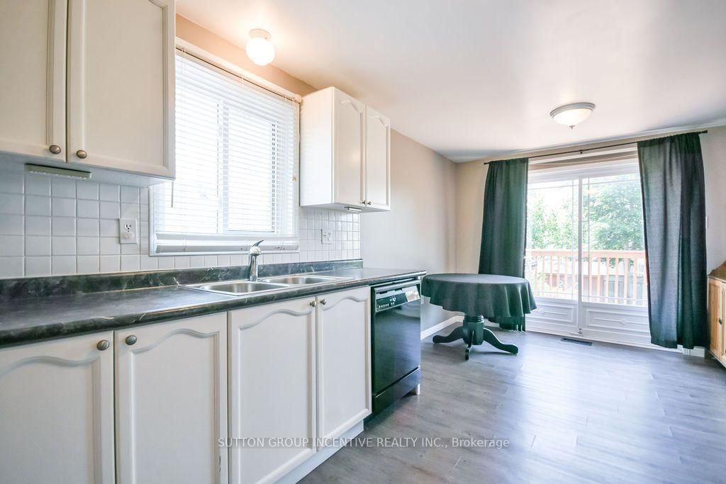 10 Palling Lane • Barrie, ON photo 22