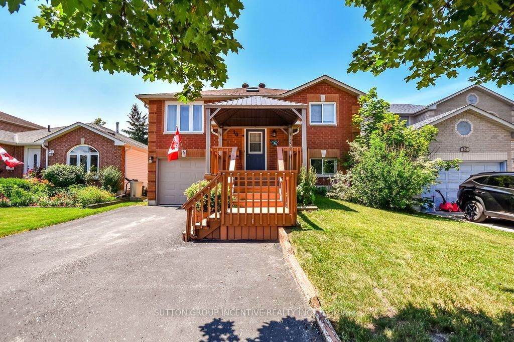 10 Palling Lane • Barrie, ON photo 4