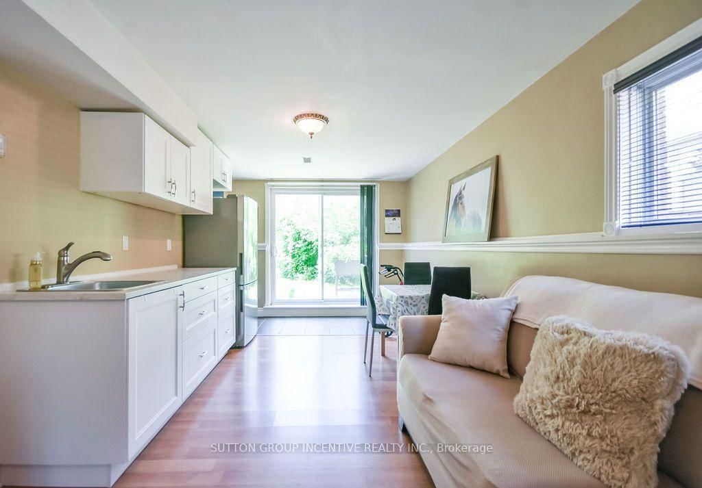 10 Palling Lane • Barrie, ON photo 41