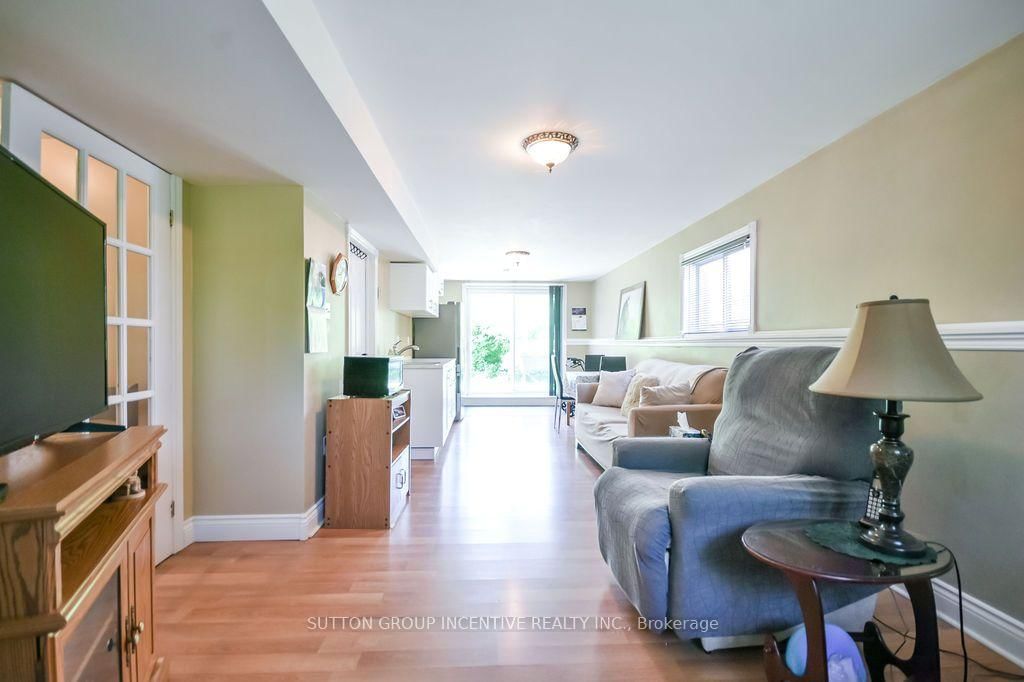 10 Palling Lane • Barrie, ON photo 44