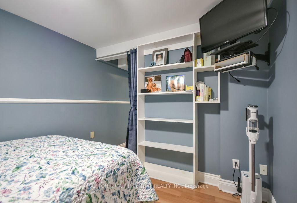 10 Palling Lane • Barrie, ON photo 47