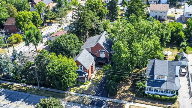 81 Innisfil Street