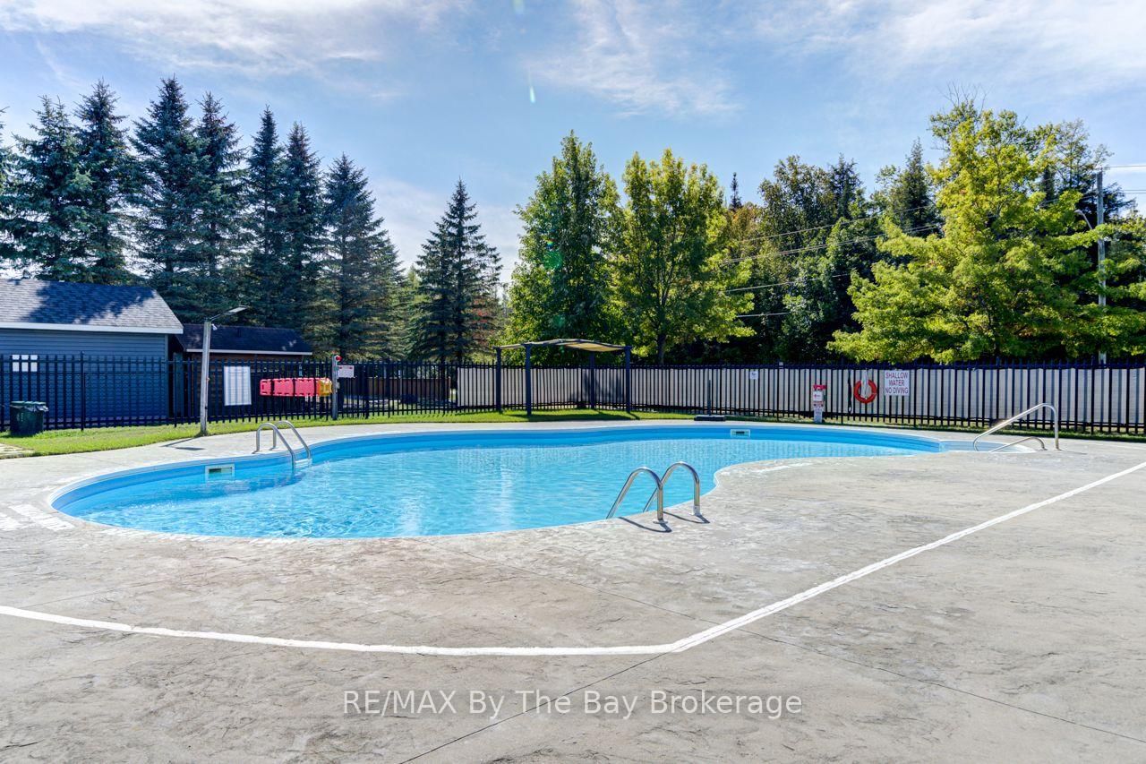 85 THEME PARK Drive • #92 • Wasaga Beach, ON photo 24
