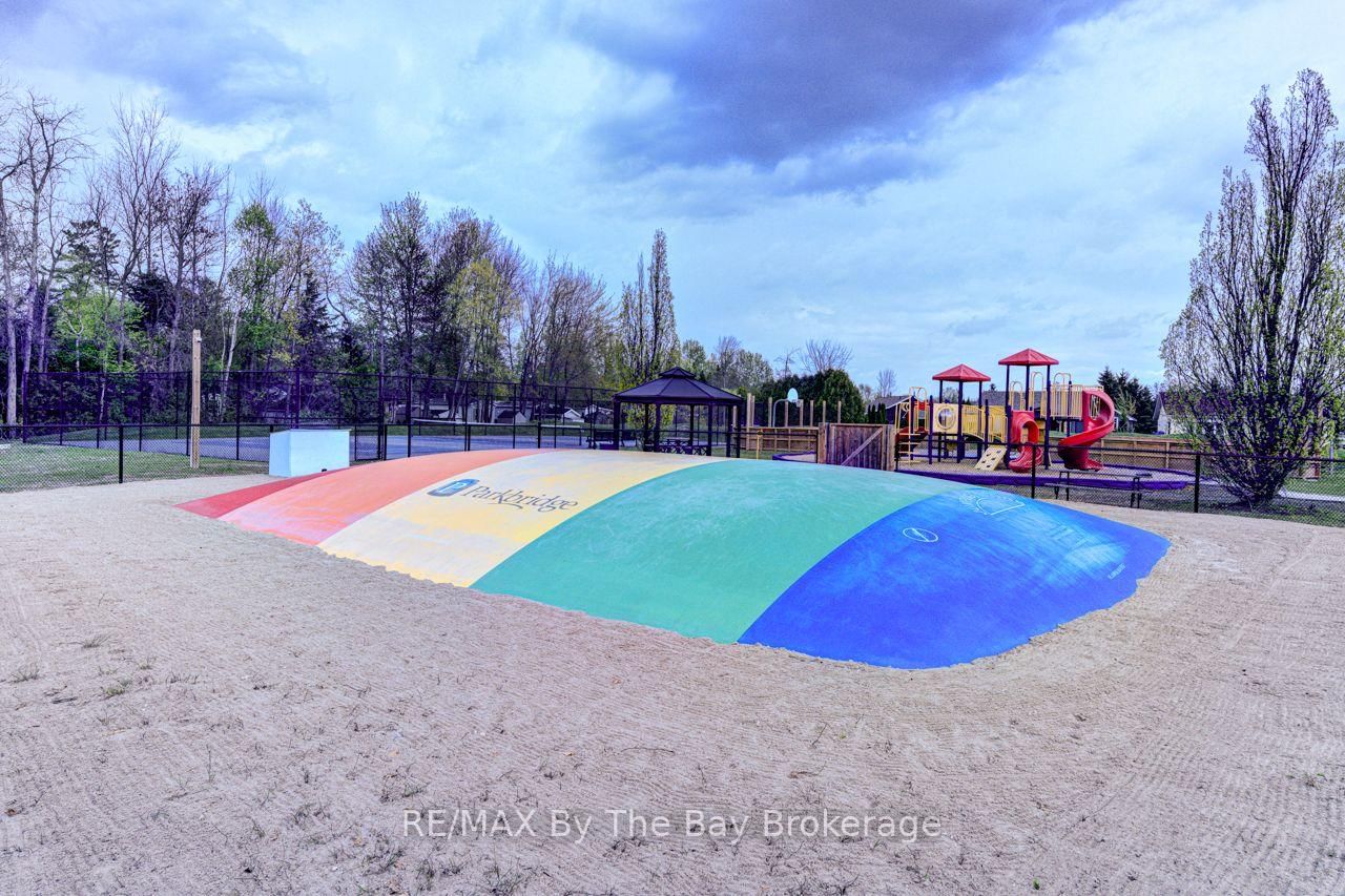 85 THEME PARK Drive • #92 • Wasaga Beach, ON photo 26