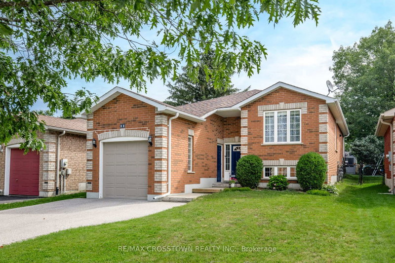 11 Revelstoke Court