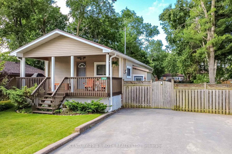 3448 Coronation Ave, Severn, Ontario