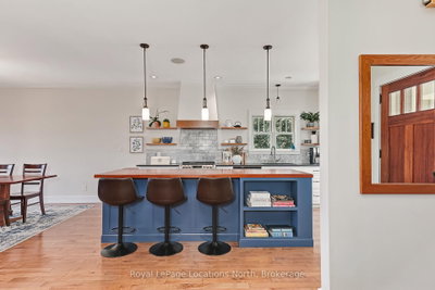 121 Mary Street • Collingwood, ON photo 4