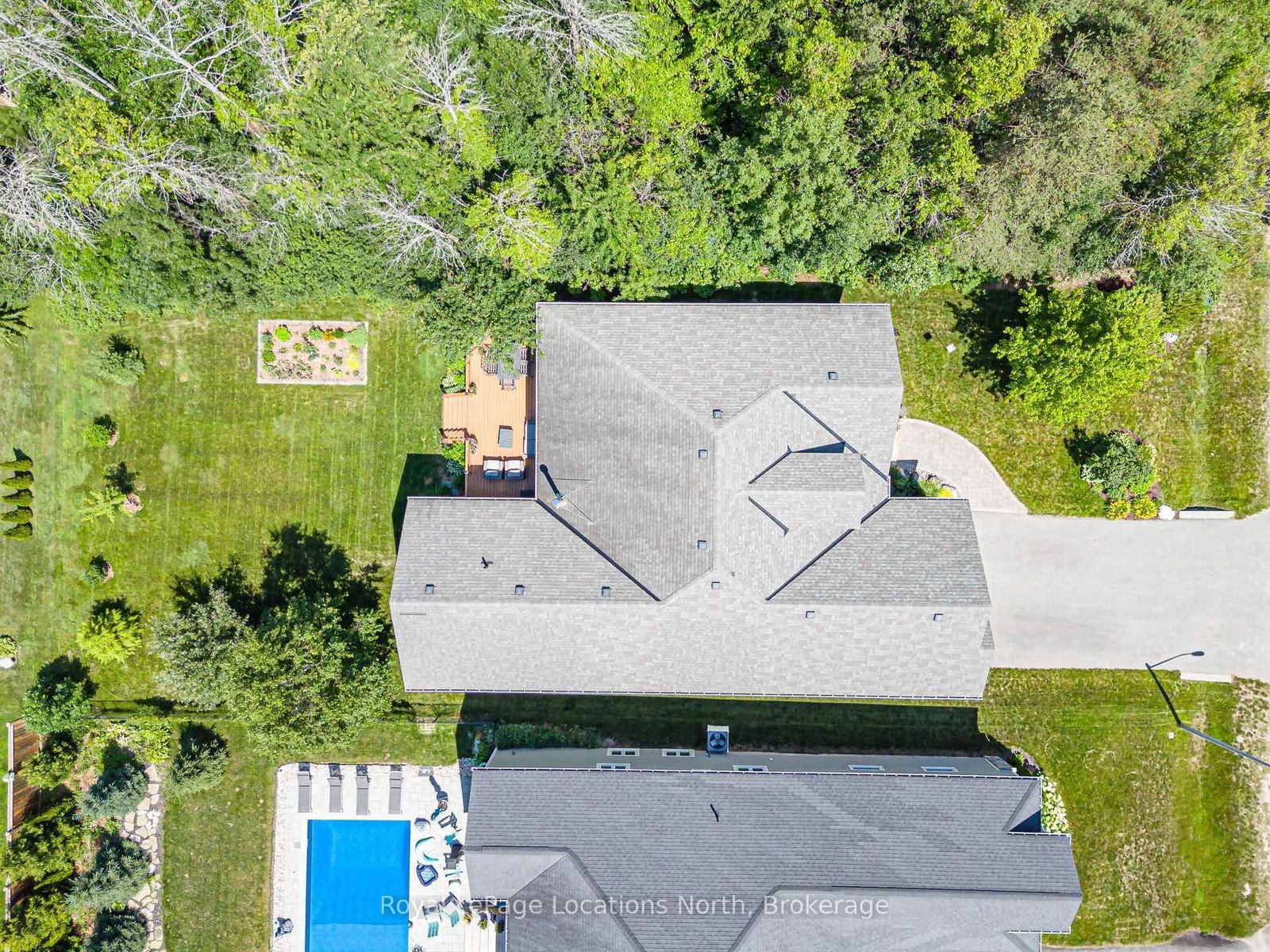 121 Mary Street • Collingwood, ON photo 48