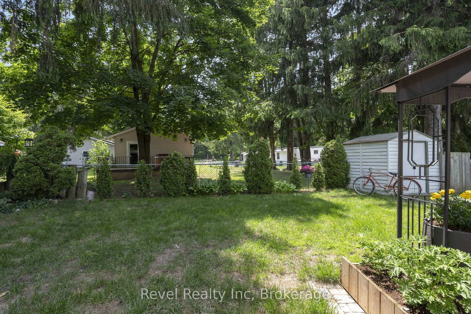 5411 Elliott Side Road • #19 • Tay, ON photo 18