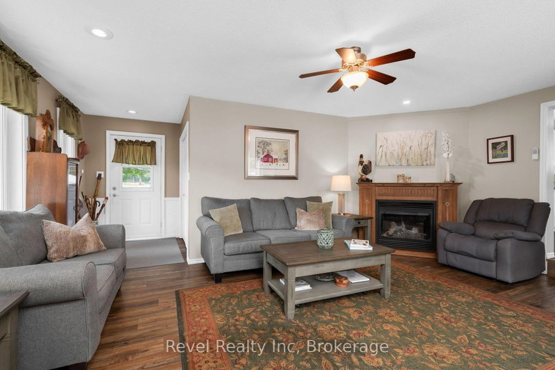 19 - 5411 Elliott Side Road