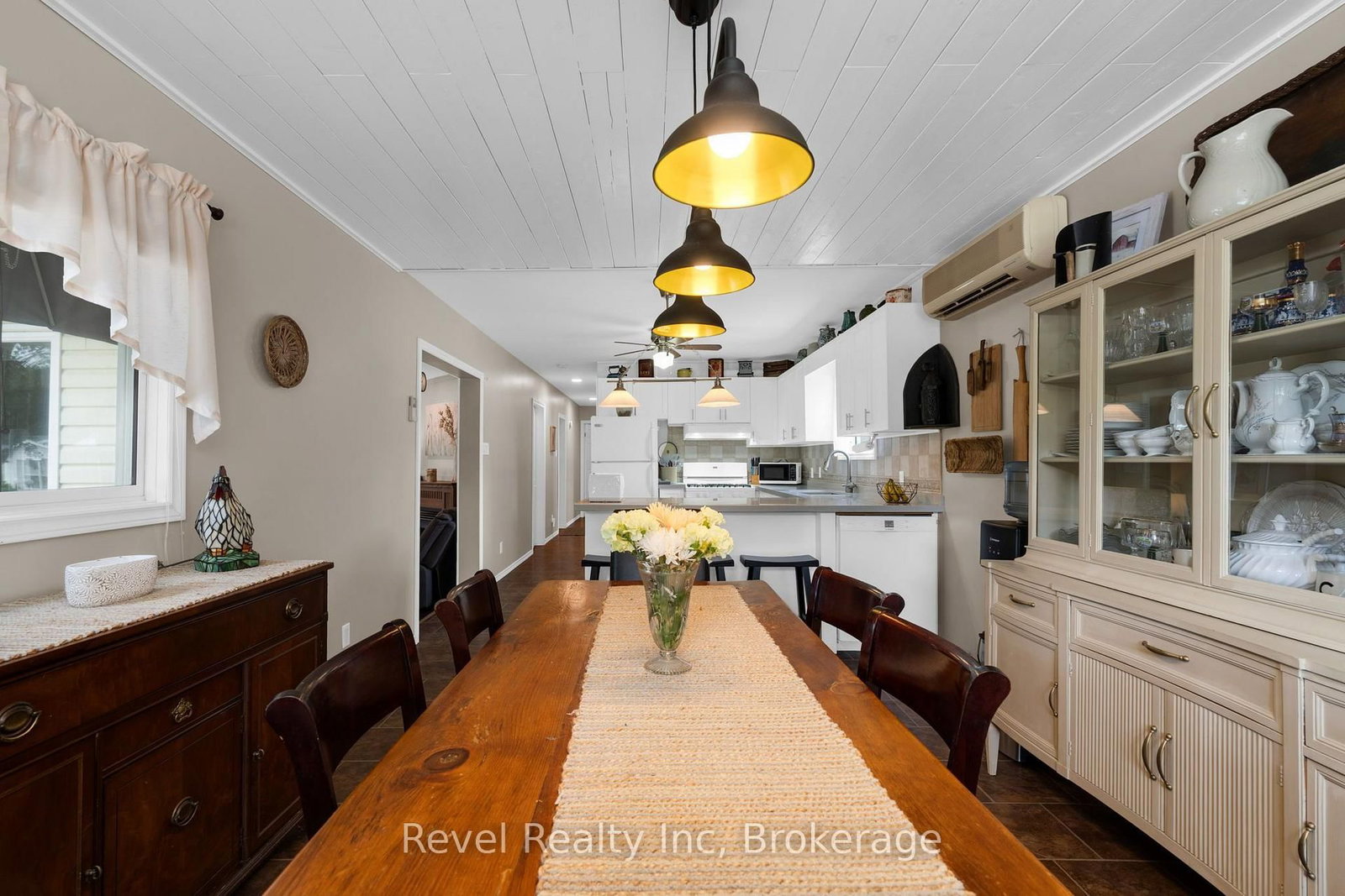 5411 Elliott Side Road • #19 • Tay, ON photo 8
