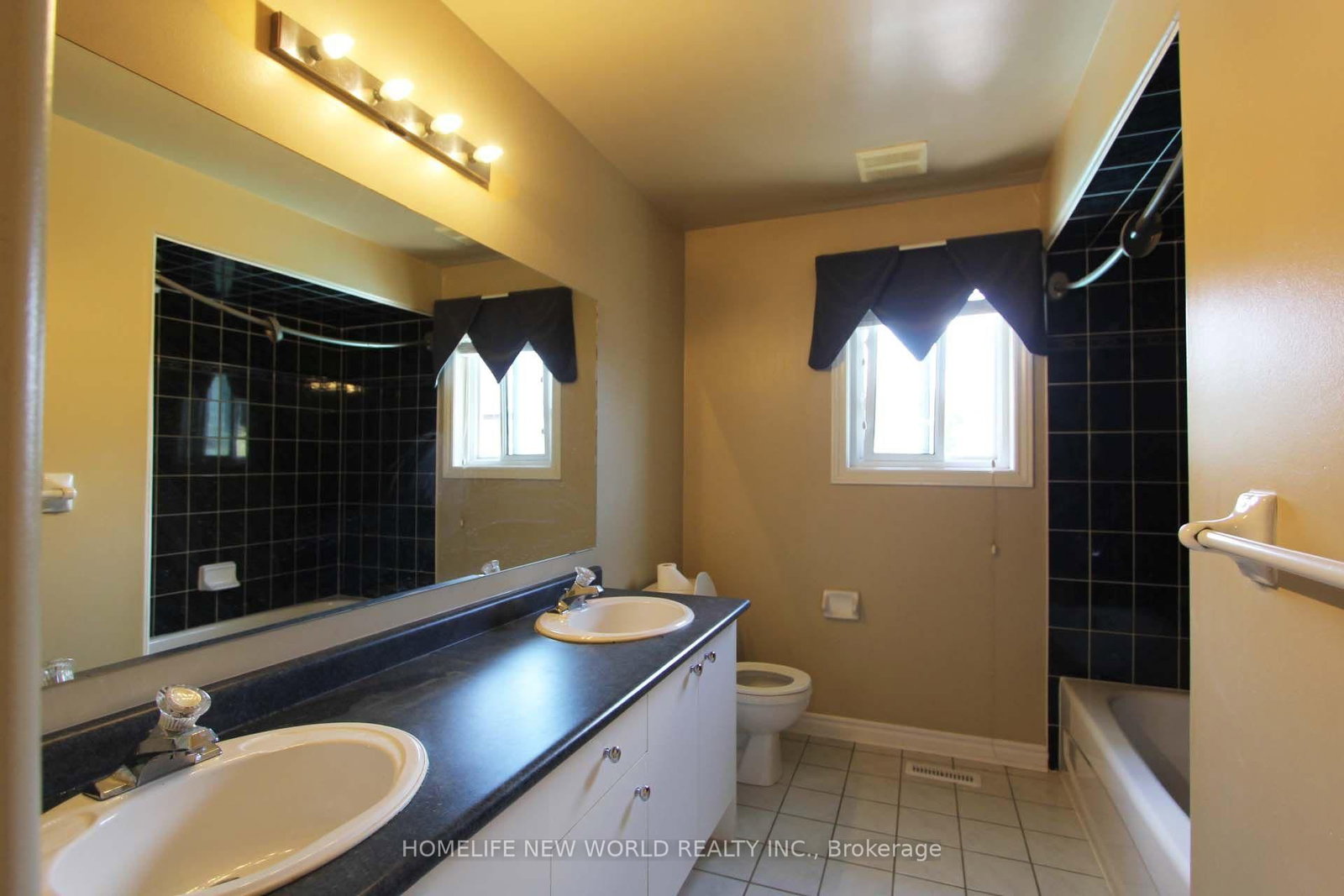 37 Grants Way • Barrie, ON photo 30