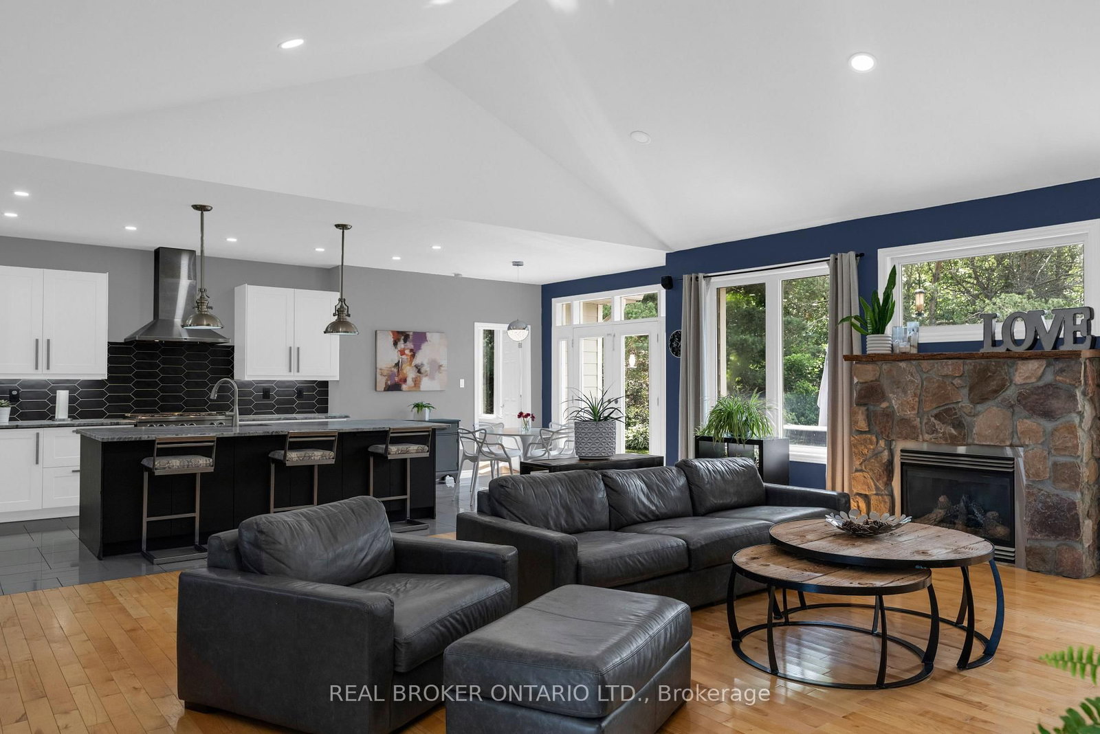 97 Highland Drive • Oro-Medonte, ON photo 10