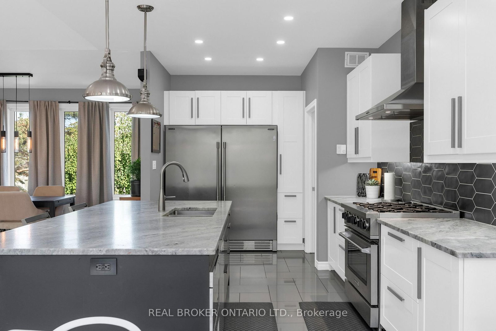 97 Highland Drive • Oro-Medonte, ON photo 12