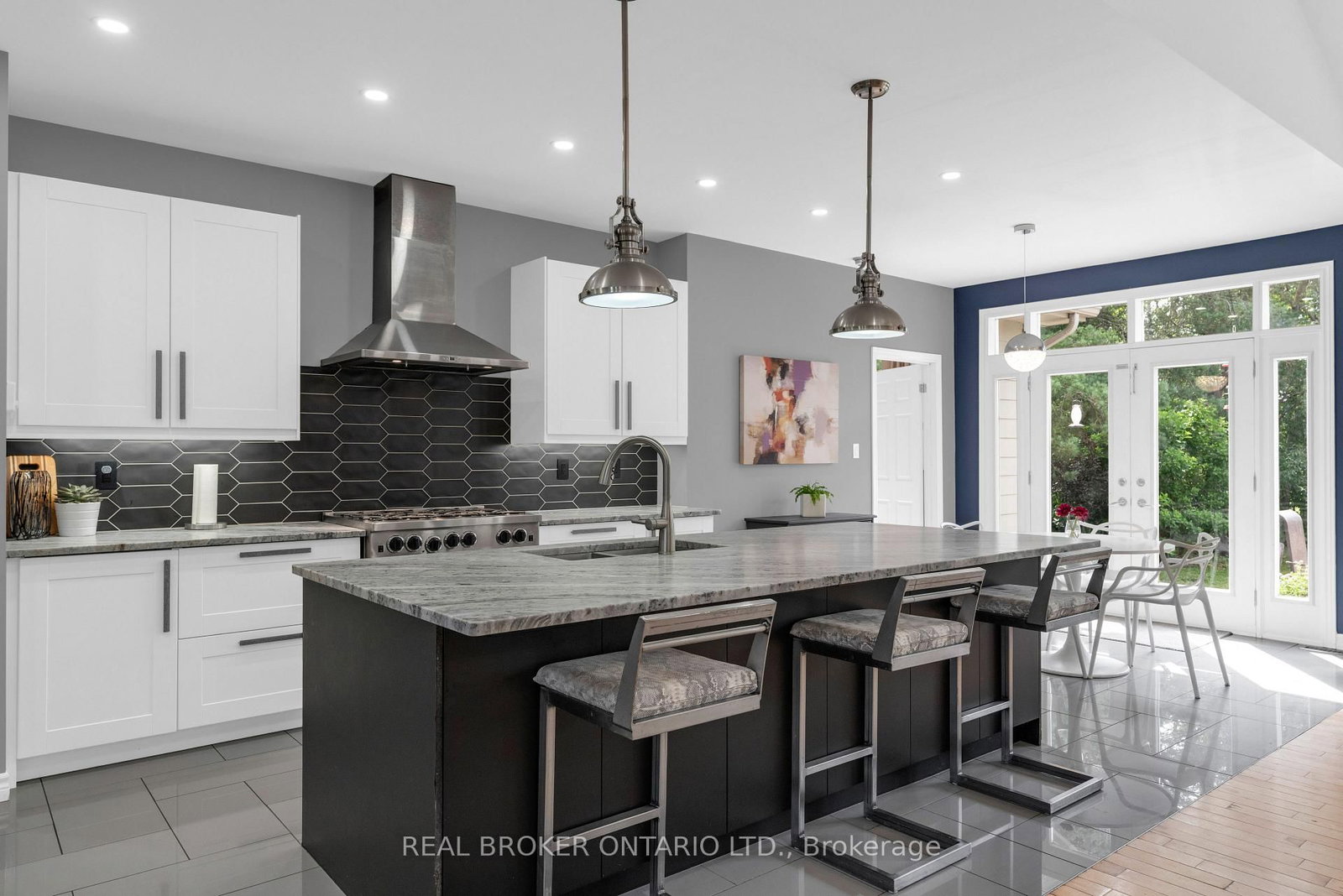 97 Highland Drive • Oro-Medonte, ON photo 13