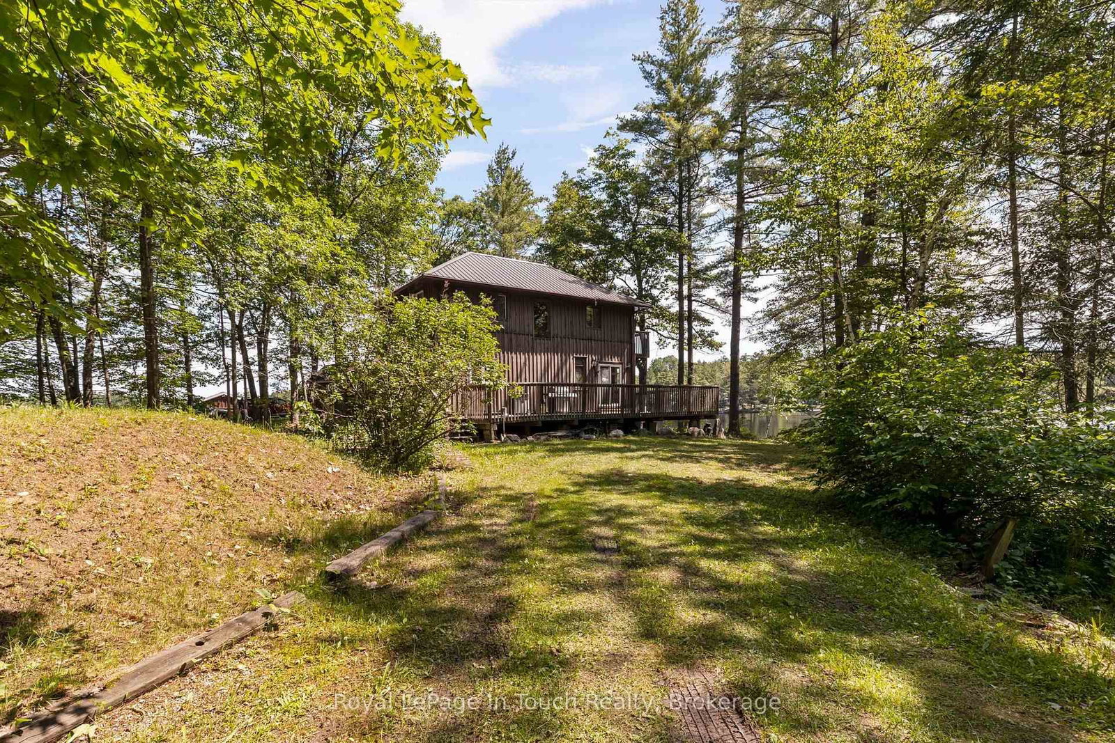 4169 Lavis Lane • Severn, ON photo 12