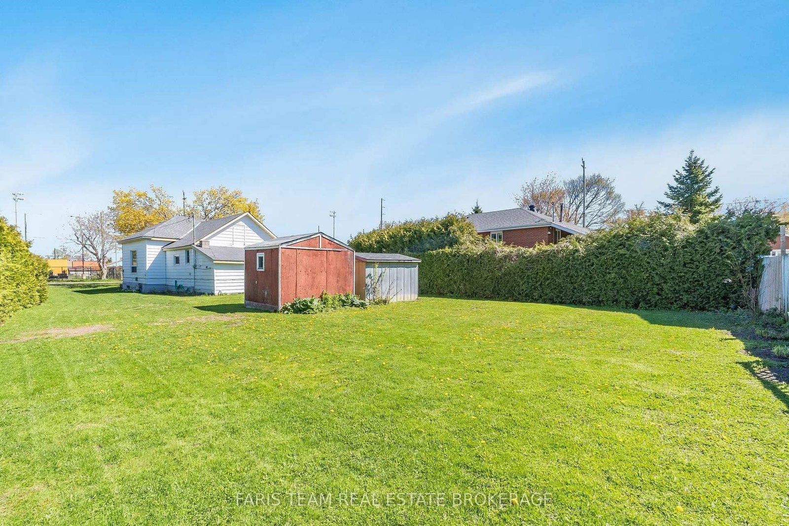 32 Lorne Avenue • Collingwood, ON photo 4