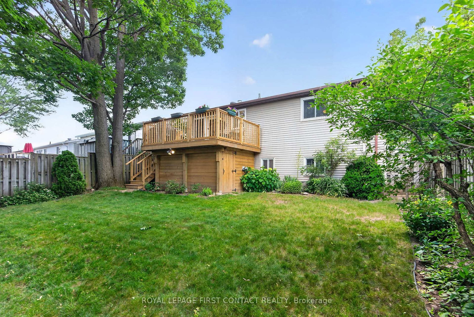 180 Burns Circle • Barrie, ON photo 18