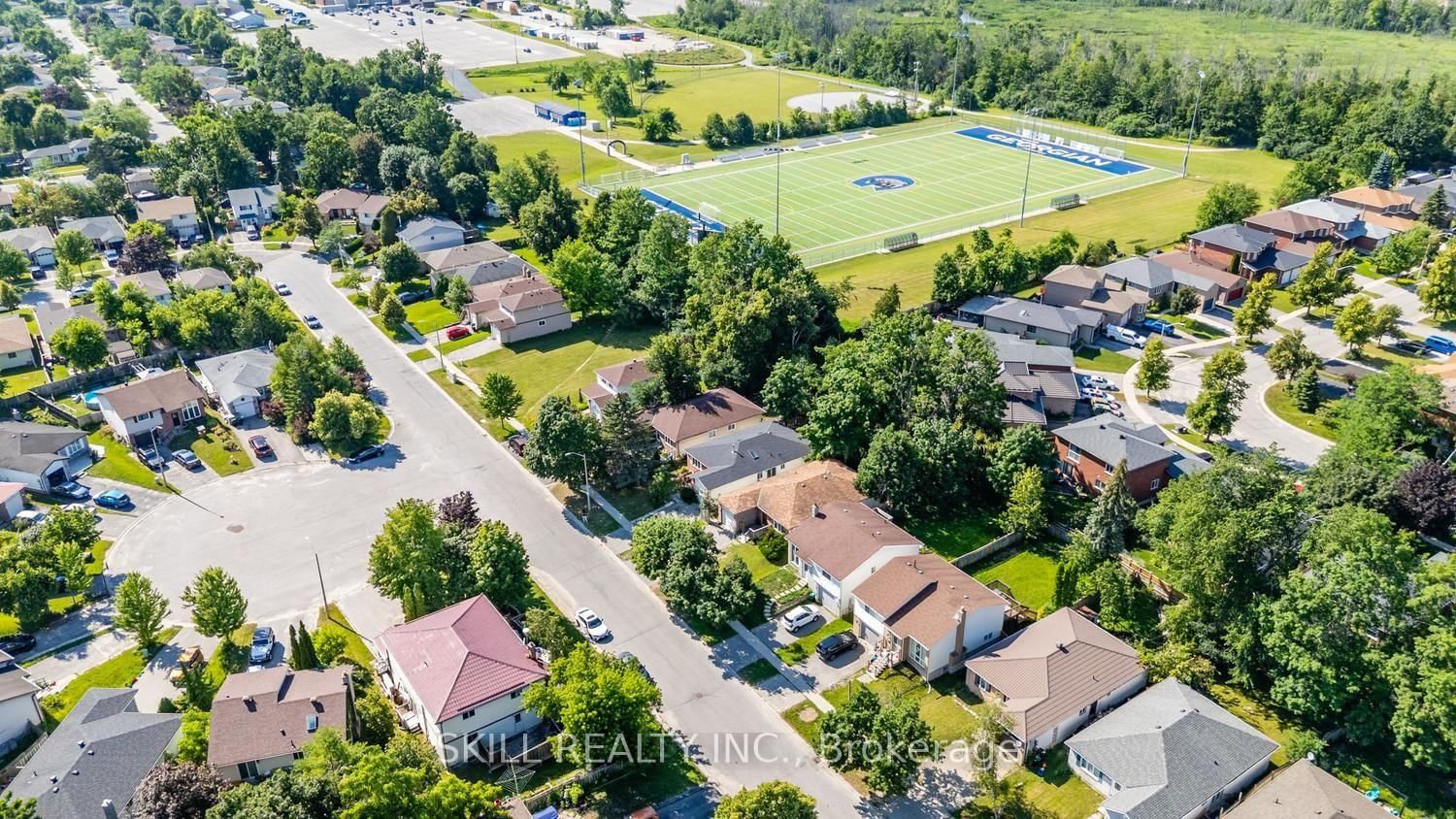 141 Hickling Trail • Barrie, ON photo 42